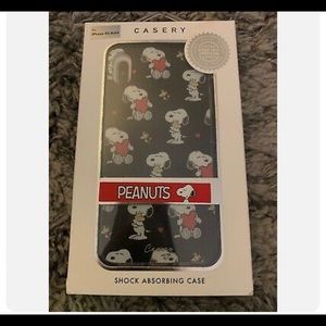 Casery Peanuts Shock Absorbing Case Black Snoopy Woodstock iPhone XS Max X Plus